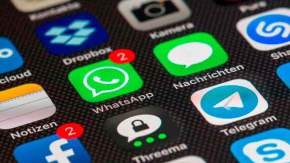 ¿Cómo saber si WhatsApp o Facebook han hecho uso de la cámara o el micrófono de su celular?